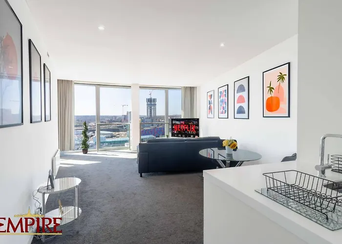 Unique One Bedroom Apartment In Birmingham City Centre